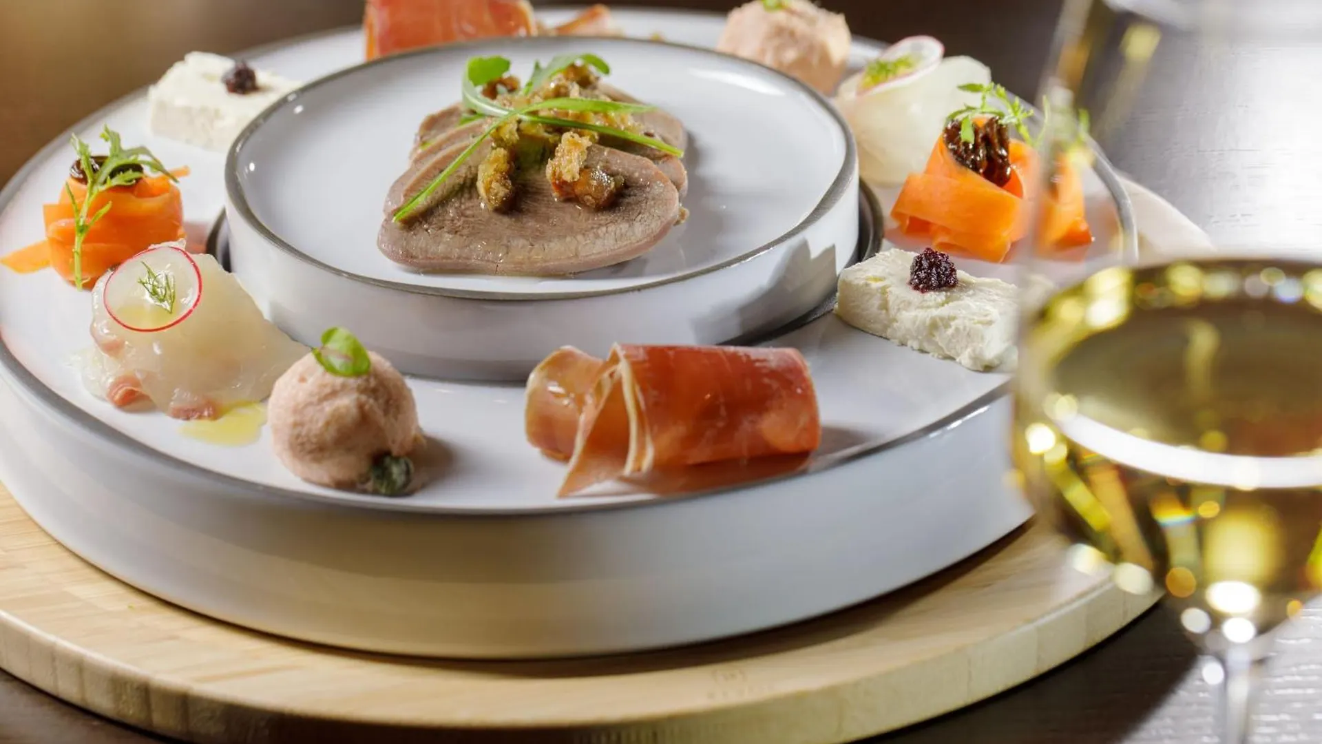 *****  מלון יוקוהאמה The Westin Yokohama יפן